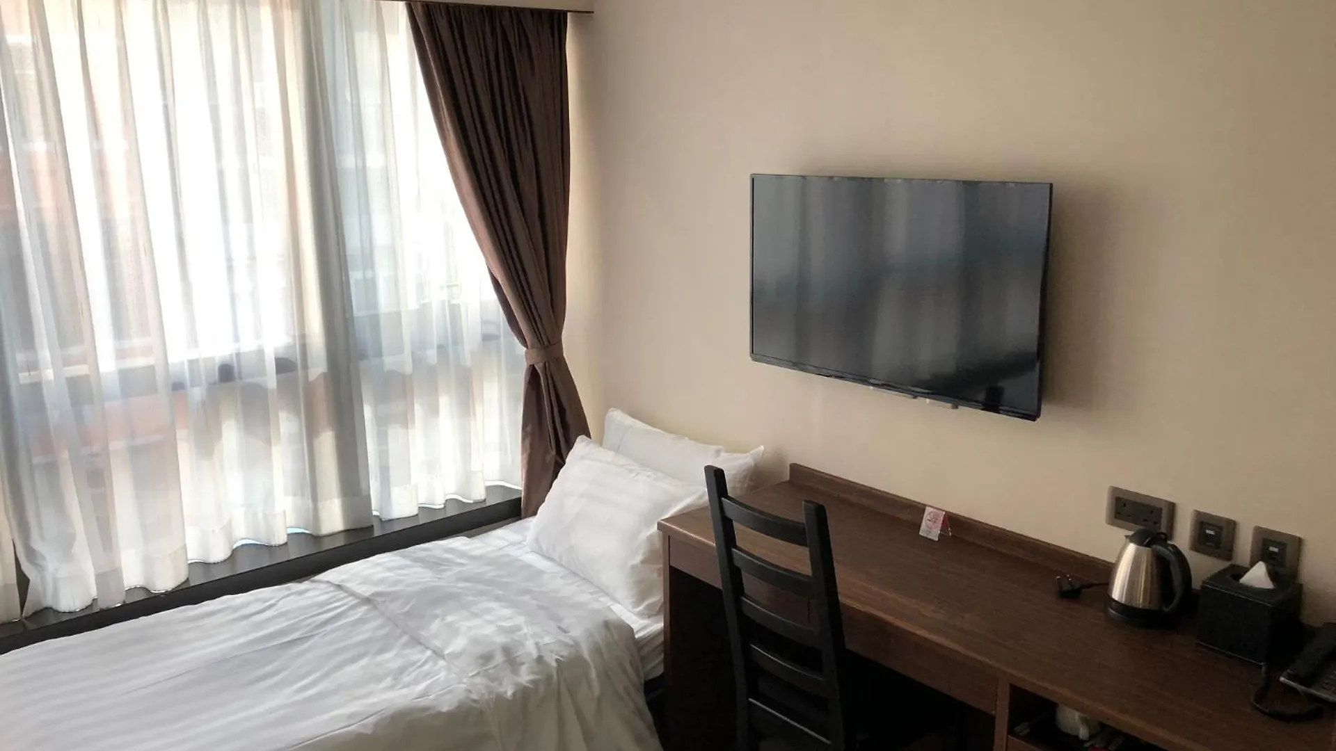 We Hotel Hongkong